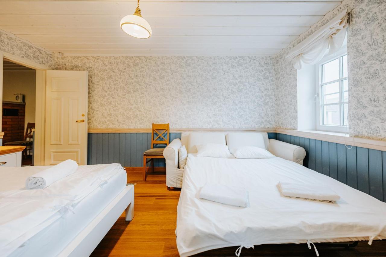Holmiranna Holiday Homes Kungla Exteriör bild